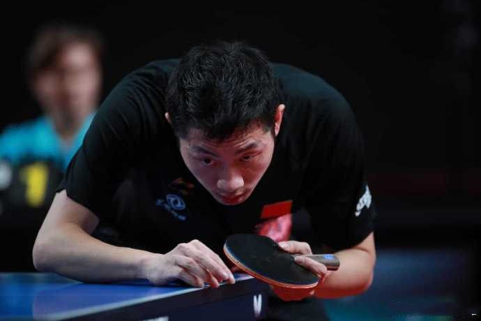 他用无与伦 他用无与伦