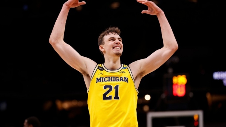 通过地图池 通过地图池